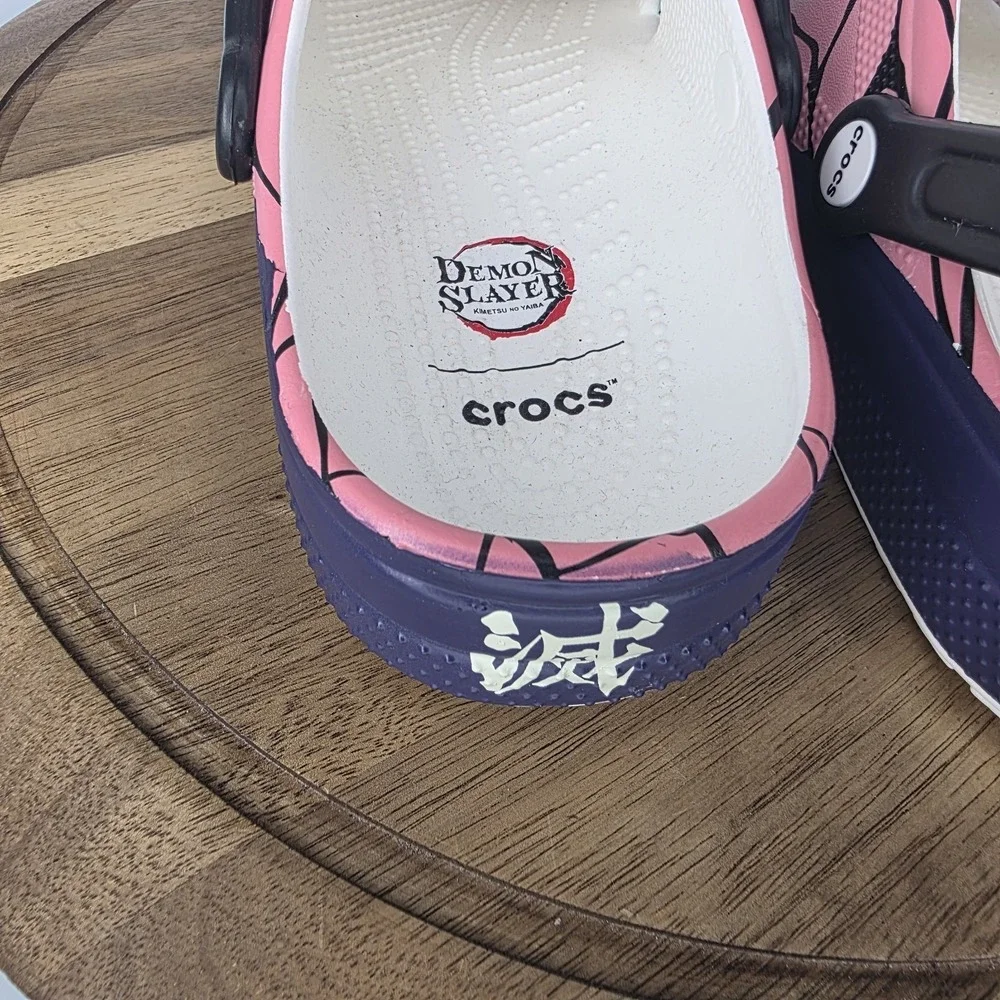 NWT Crocs x Demon Slayer Classic‎ Clog Shinobu Kocho Men Sz 11 Sandal 211412-90H